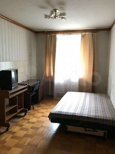 Комната 13 м² в 4-к., 3/14 эт.