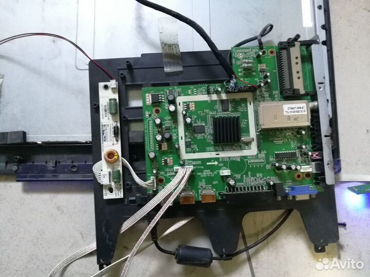 Телевизор Samsung, Dexp