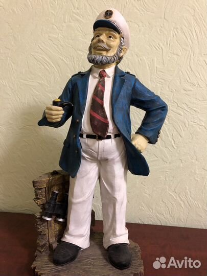 Фигура моряка новая декоративная 49 см