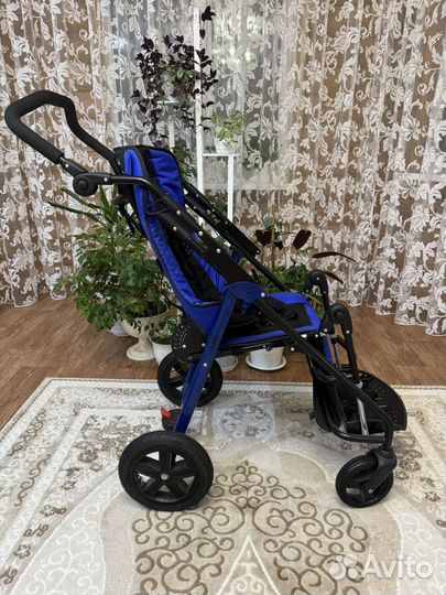Детская инвалидная коляска