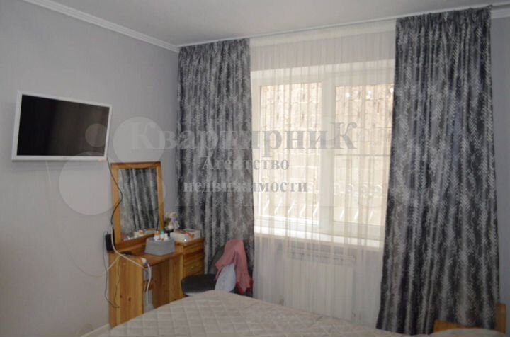 2-к. квартира, 65 м², 1/4 эт.