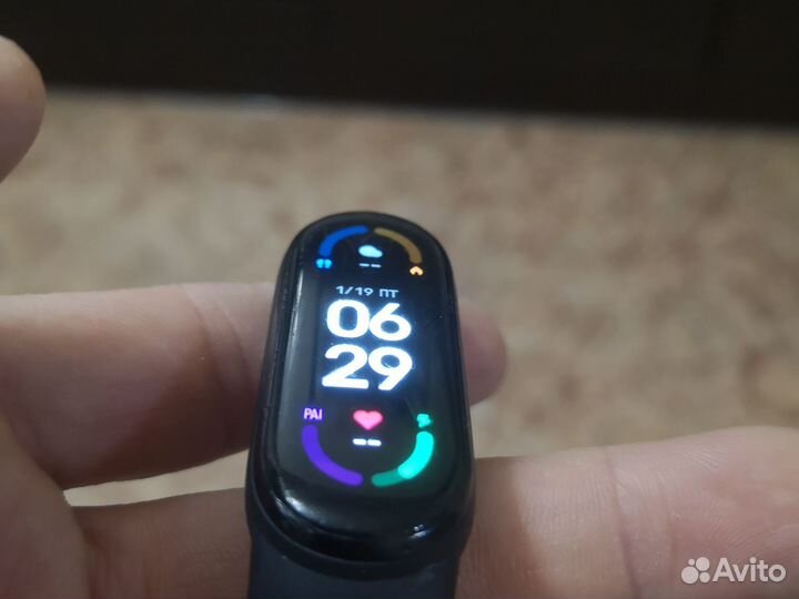 Часы Mi bend 6