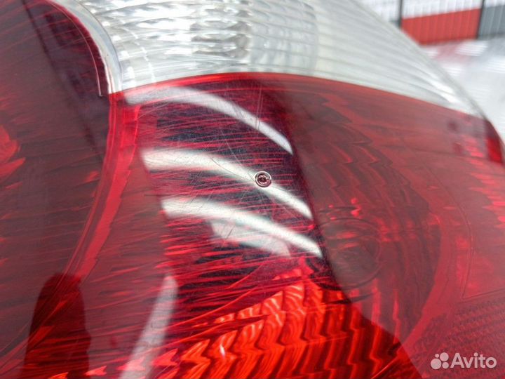 Фонарь задний правый BMW X3 E83 2004 63216990170