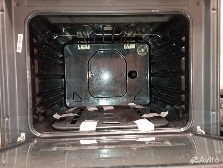 Газовый духовой шкаф Hotpoint Ariston