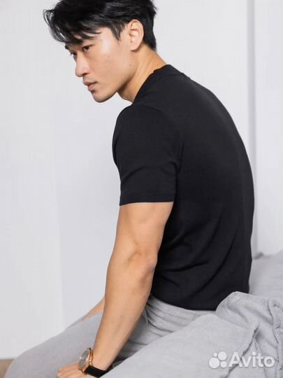 Футболка вязаная мужская с коротким рукавом