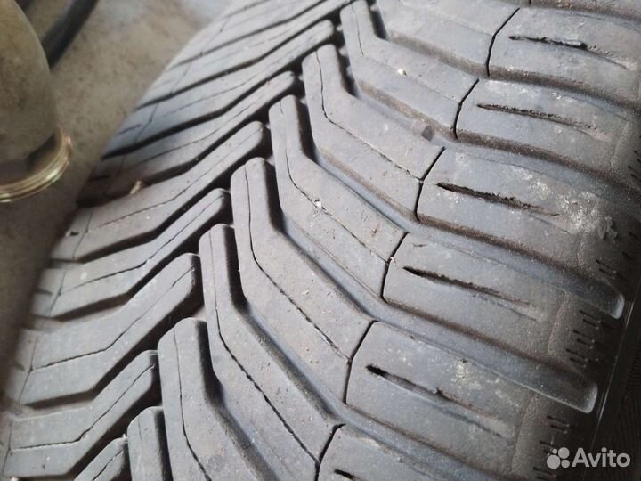 Колеса на mercedes r18 летние