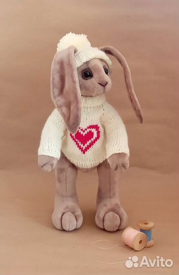 Плюшевый заяц ручной работы