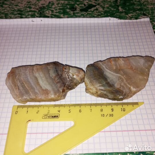 Минералы шайтанский переливт, розовый кварц, опал