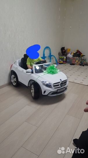 Детский электромобиль mercedes gla