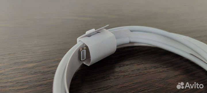Кабель Lightning Apple USB-C 1m