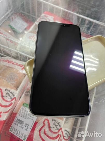 iPhone X, 64 ГБ