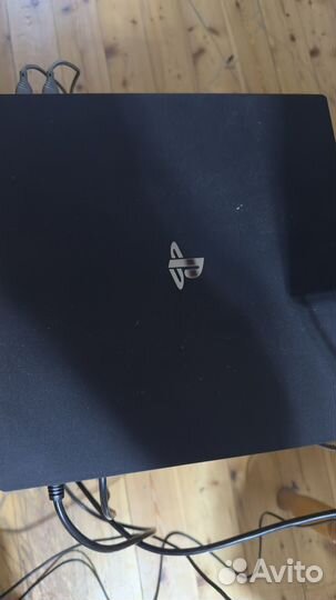 Playstation PS 4 PRO 1 TB