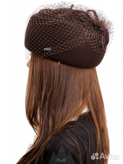 Продаю Шляпку таблетка с вуалью