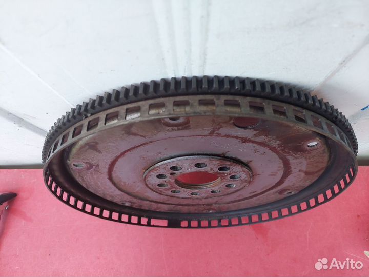 Маховик Volvo S40