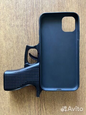 Чехол на iPhone 11