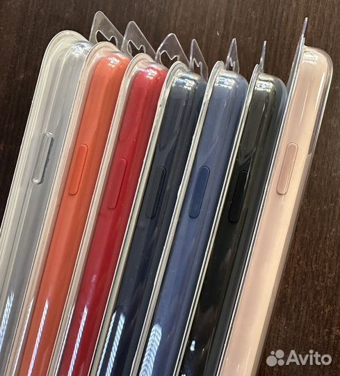 Чехол на iPhone 11 Pro оригинал новый