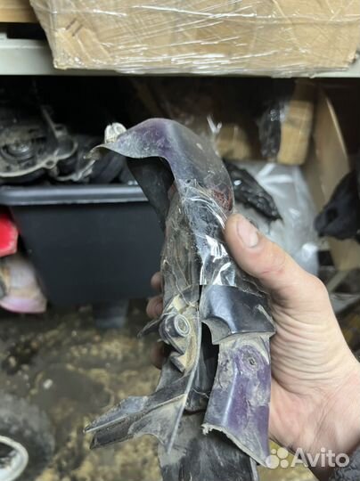 Запчасти пластик Honda dio 34-35