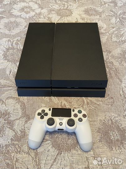 Sony playstation 4 1Tb 1208B 10.50