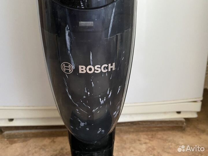 Аккумуляторный пылесос Bosch