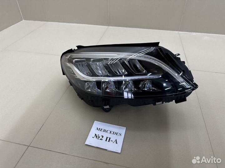 Фара правая Mercedes C-Class W205 Рест