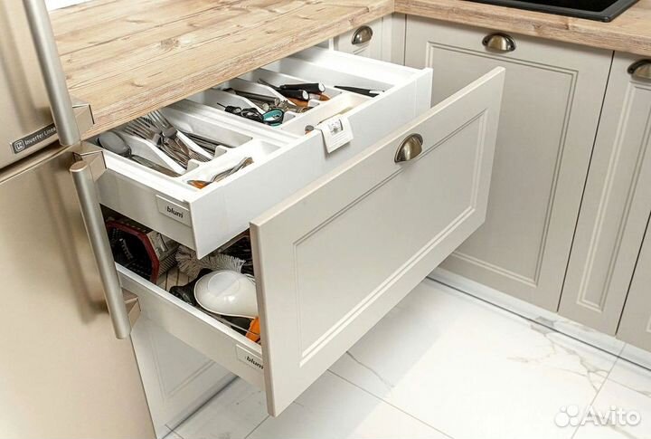 Кухонный гарнитур на заказ под ключ