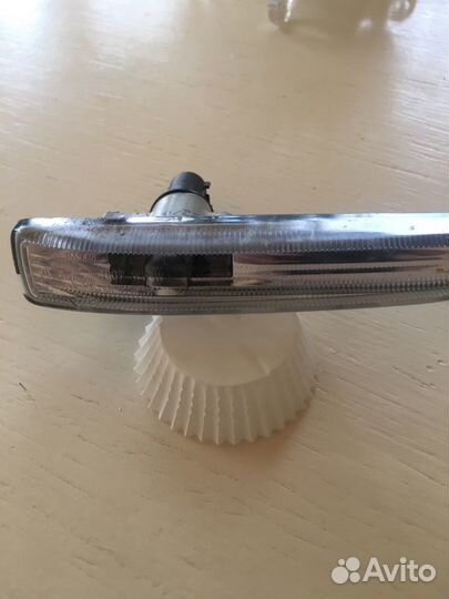 Повторитель поворота правый бмв