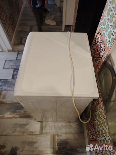 Стиральная машина бу indesit