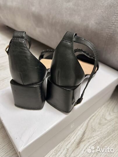 Босоножки corso como 37 размер