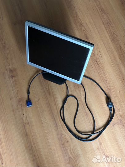 Монитор samsung