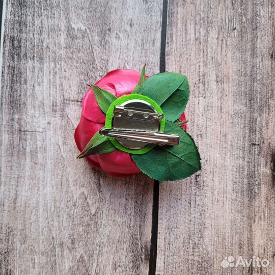 Брошь-заколка