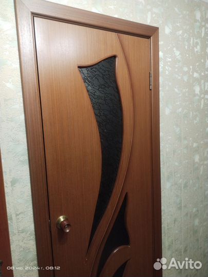 Межкомнатные двери бу с коробкой(шпон)