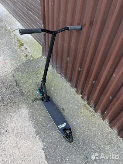 Трюковой самокат