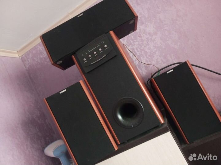 Акустика 5.1 sven