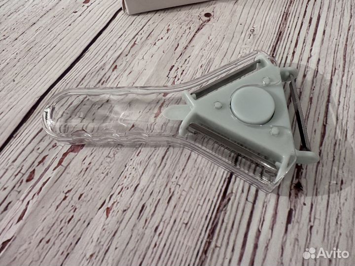 Овощечистка ручная