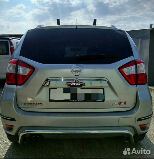 Хромированный защитный обвес автомобиля