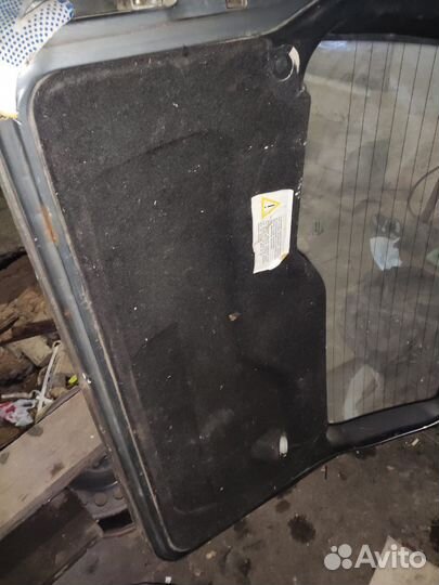 Крышка багажника niva