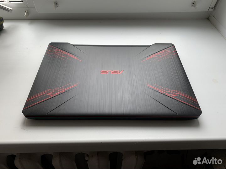 Игровой ноутбук Asus i5-8300H/GTX1050/6Gb/M.2