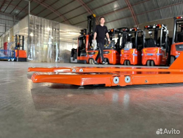 Гидравлическая тележка со склада