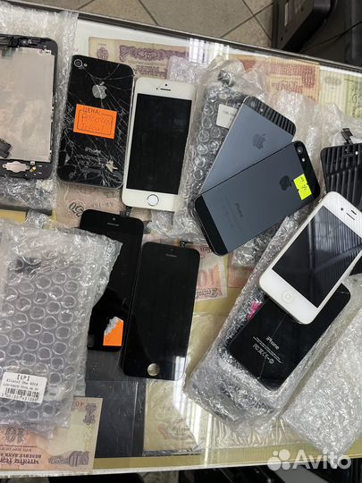 Лот нерабочих iPhone