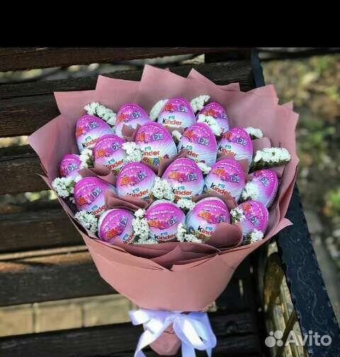 Съедобные праздничные букеты из конфет и шоколадок