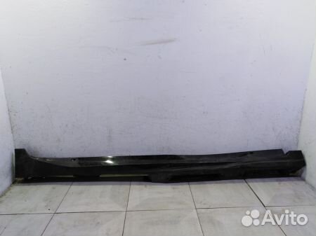 Накладка на правый порог