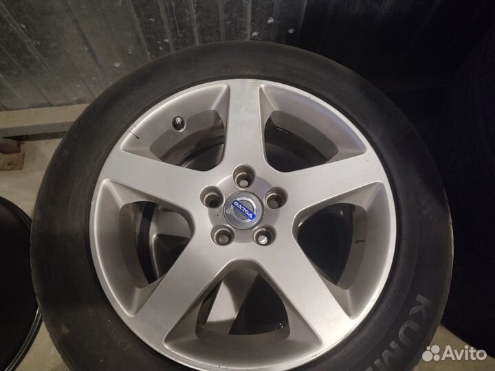 Комплект летних колёс Volvo S80 R17