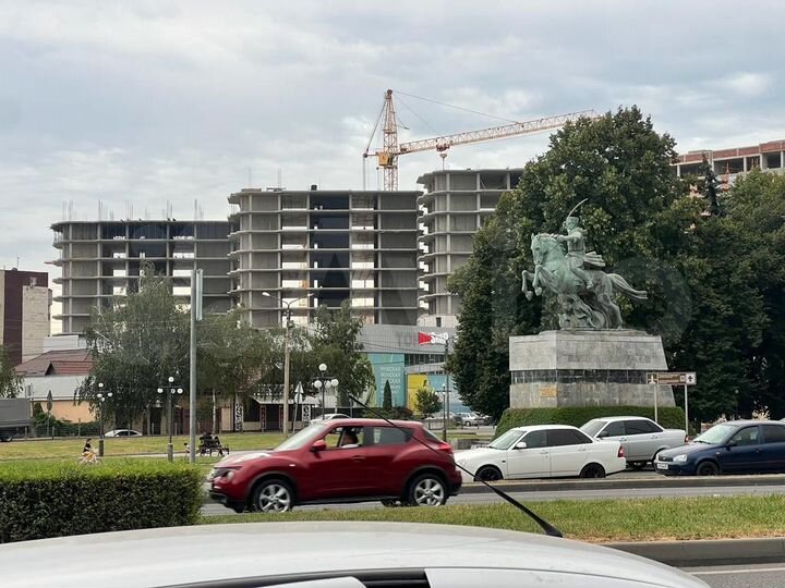 3-к. квартира, 86 м², 4/12 эт.