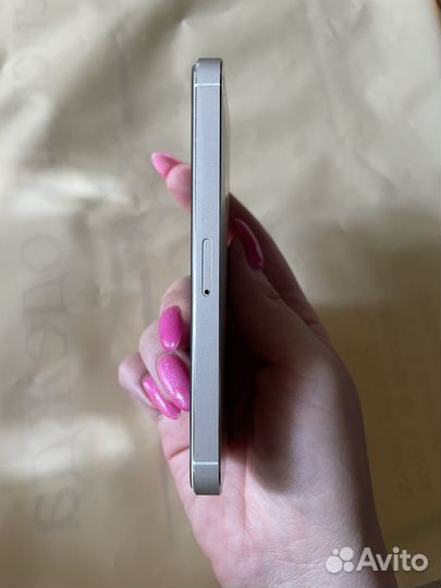 iPhone 5S, 16 ГБ