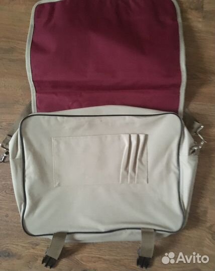 Новая сумка для ноутбука или документов