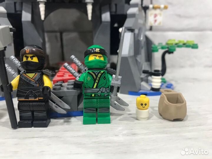 Lego Ninjago 70643 Храм воскресения