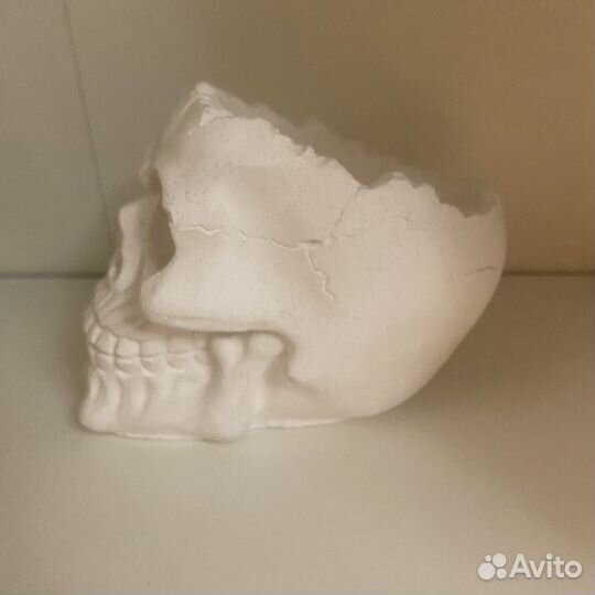 Кашпо для цветов 