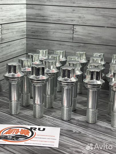 Болты колесные Mercedes комплект 20 штук