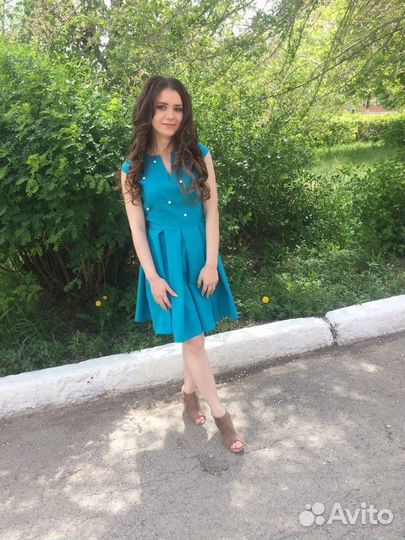 Платье сшито на заказ