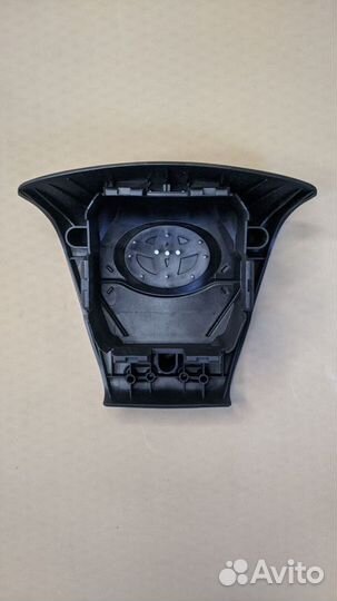 Заглушка руля Toyota Camry V50